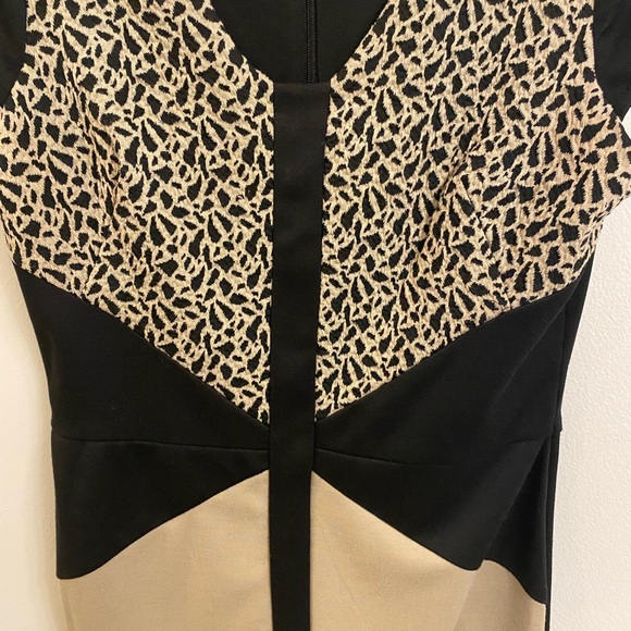 London times dress - Picture 3 of 5